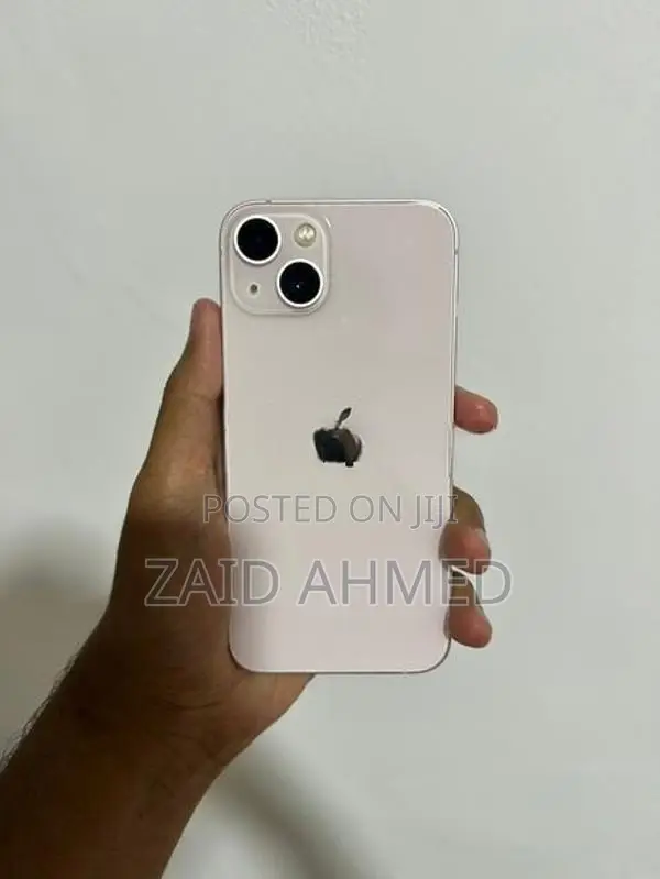 Apple iPhone 13 (Used)