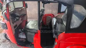 Bajaj RE 2025
