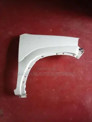 Suzuki Swift RH Fender