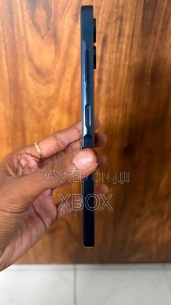 Samsung Galaxy A06 (Used)