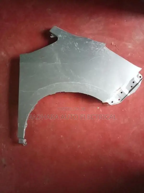 Toyota RH Fender