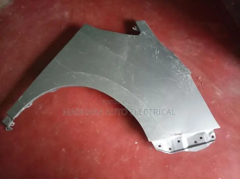 Toyota RH Fender