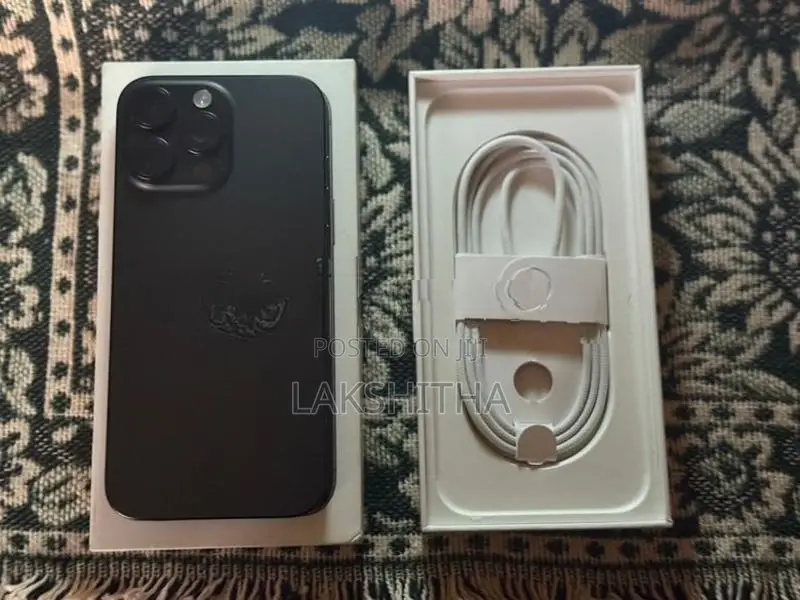 Apple iPhone 16 Pro Max 1TB (Used)