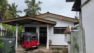House for Sale in Paratta,Panadura