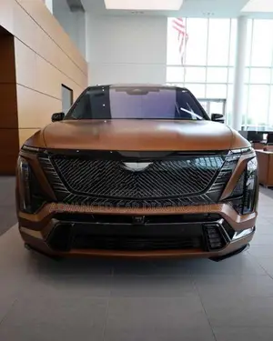 Cadillac VISTIQ 2026