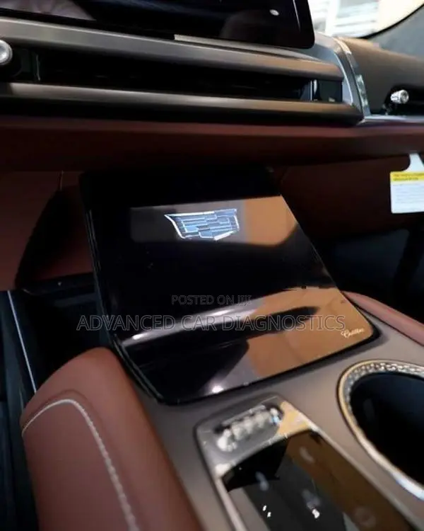 Cadillac VISTIQ 2026