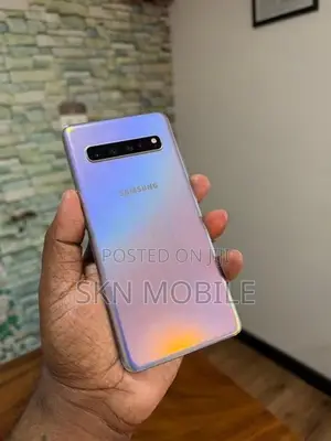 Samsung Galaxy S10 8GB 256GB 5G (Used)