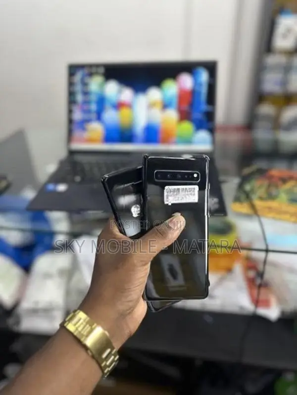 Samsung Galaxy S10 5G (Used)