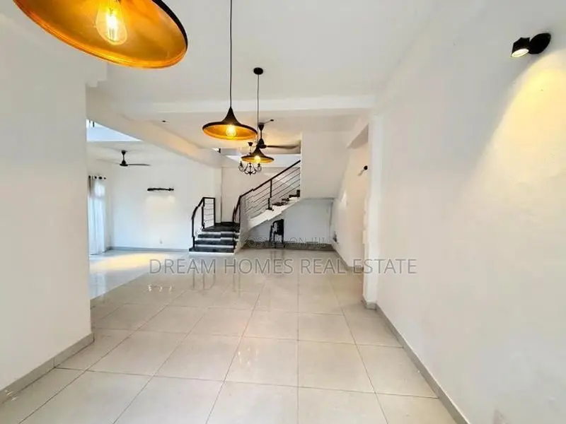 Modern Two-Storey House for Sale – Boralesgamuwa