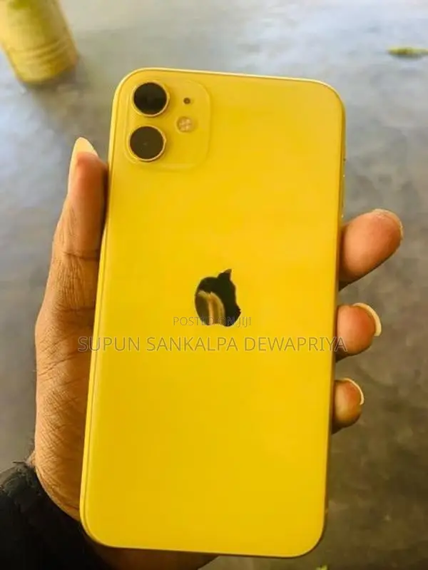 Apple iPhone 11 (Used)