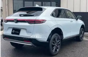 Honda Vezel Z Premium 10 SPEAKRS 2026