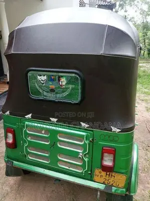 Bajaj RE 2003