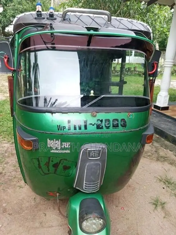Bajaj RE 2003