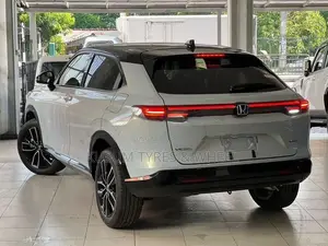 Honda Vezel Z Play MOON ROOF 2026