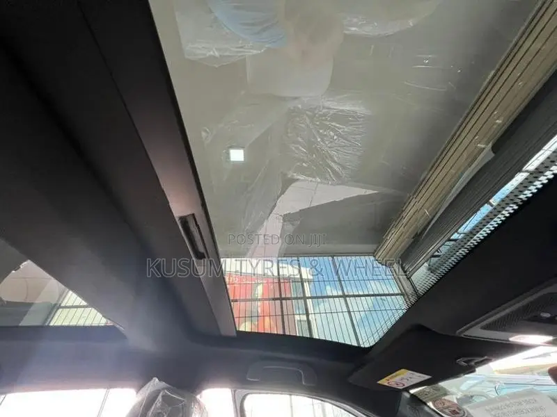 Honda Vezel Z Play MOON ROOF 2026