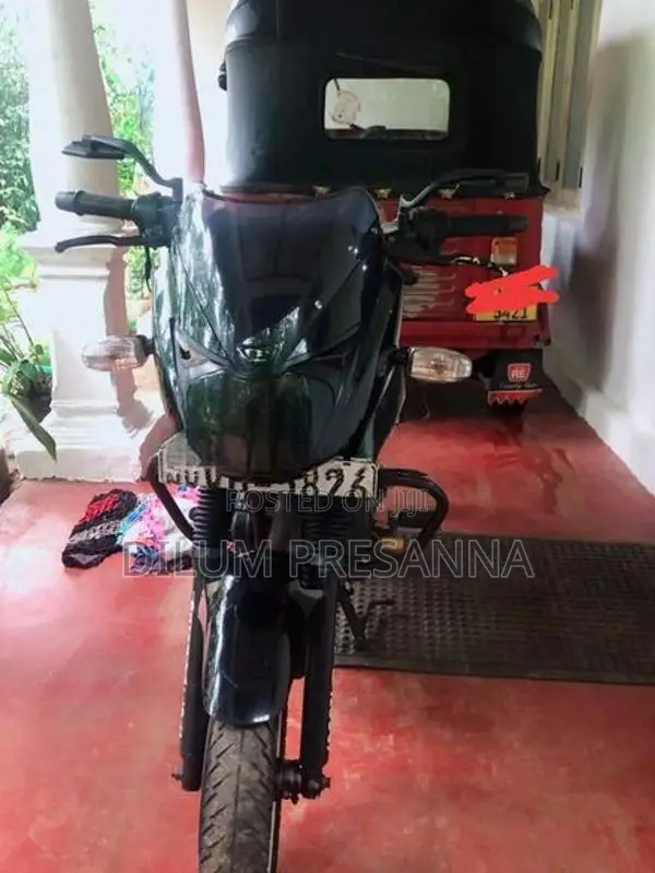 Bajaj Pulsar 150 2009