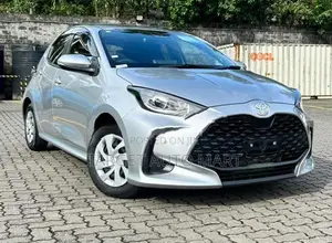 Toyota Yaris X SAFETY 2024
