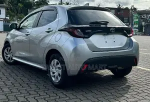 Toyota Yaris X SAFETY 2024