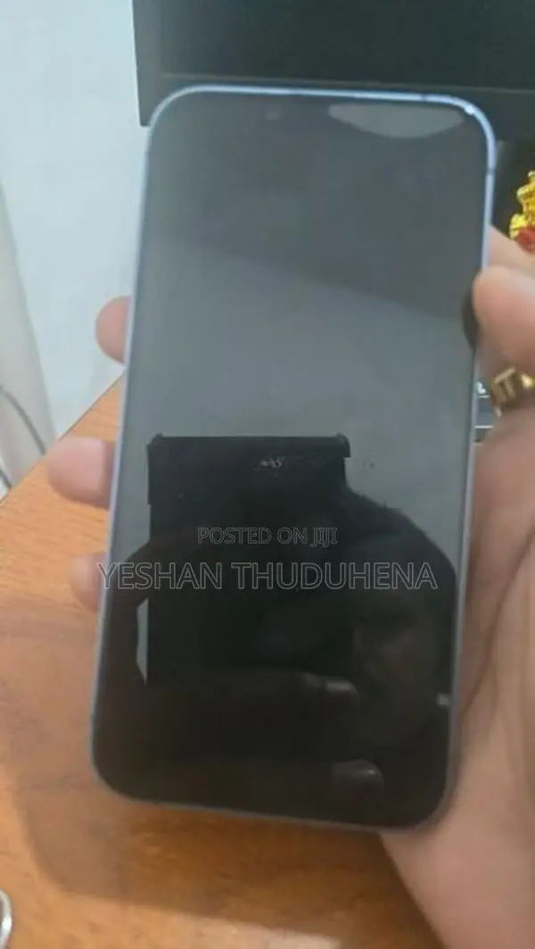Apple iPhone 14 (Used)