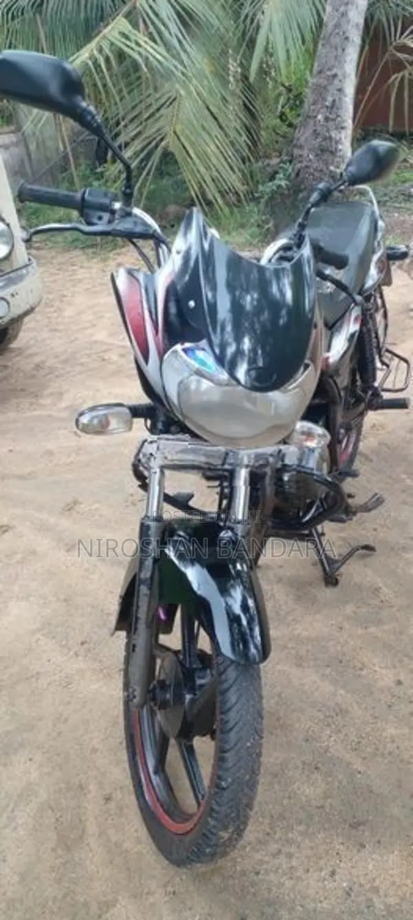 Bajaj Discover 2011