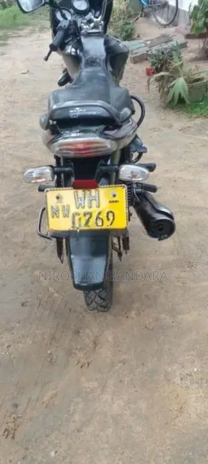 Bajaj Discover 2011