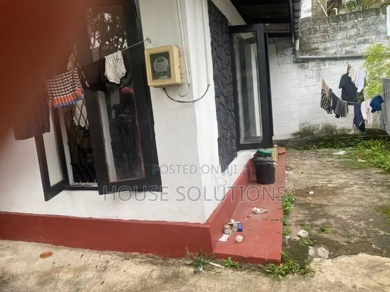 9.5 P Land For Sale Op Katubedda University In Moratuwa