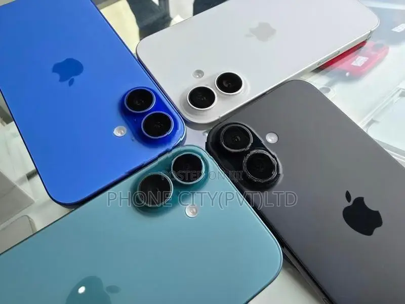 Apple iPhone 16 128GB Maarine (Used)
