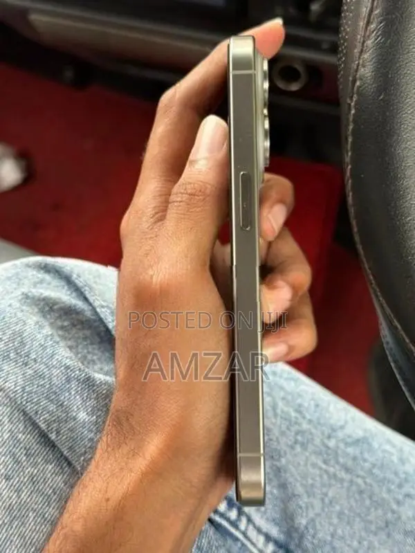 Apple iPhone 15 Pro (Used)