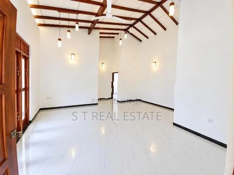 Brand New Single Story House For Sale In Kiriwaththuduwa