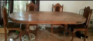 Dinning Table With Chairs