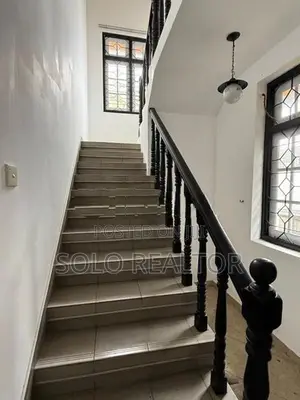 5 Bedroom House For Sale In Dehiwala