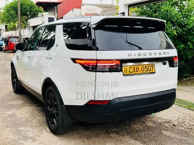 Land Rover Discovery SDV6 3L 2017