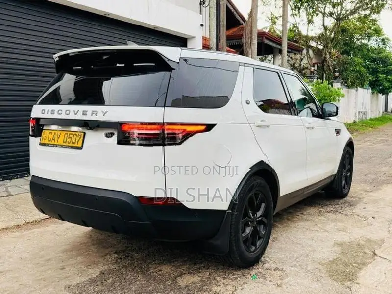 Land Rover Discovery SDV6 3L 2017