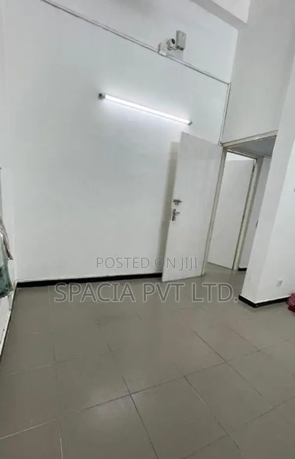 Commercial Building for rent in Saranankara Road, Dehiwala
