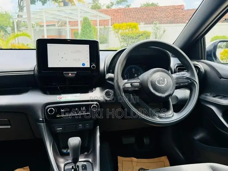 Toyota Yaris X Smart 2024