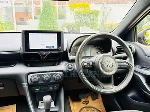 Toyota Yaris X Smart 2023