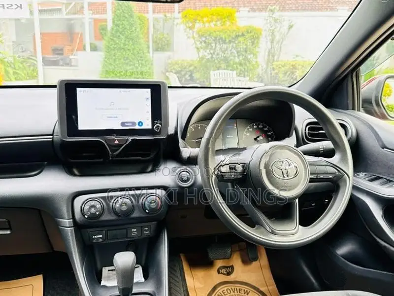 Toyota Yaris X Smart 2023