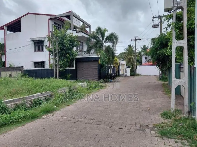 Land For Sale Borelesgamuwa In Boralesgamuwa