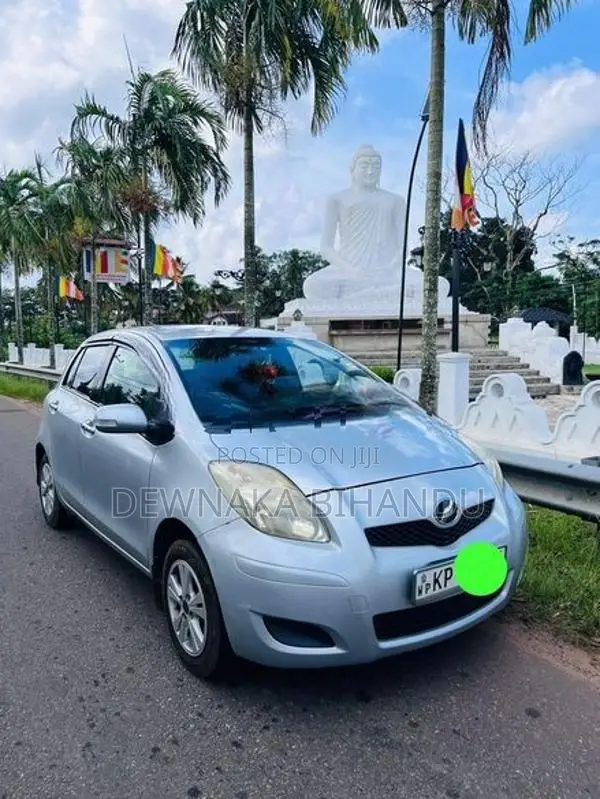 Toyota Vitz 2009