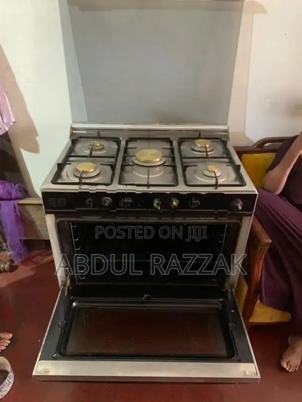 Ignis Brand 5 Burner Stove with Oven