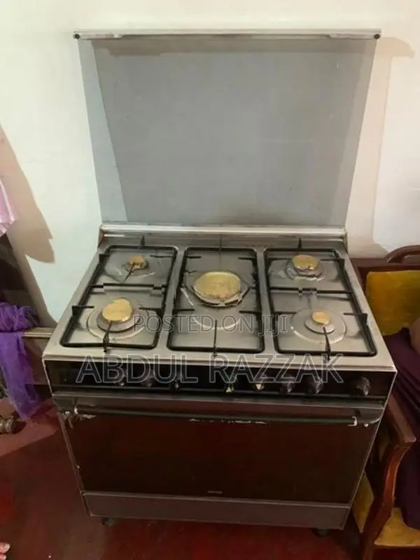 Ignis Brand 5 Burner Stove with Oven