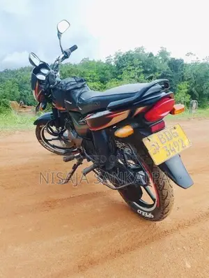 Bajaj Platina 100 ES 2015