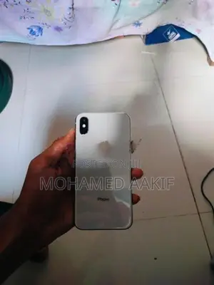 Apple iPhone X (Used)