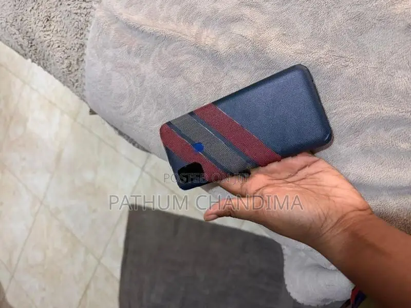 Samsung Galaxy M20 (Used)