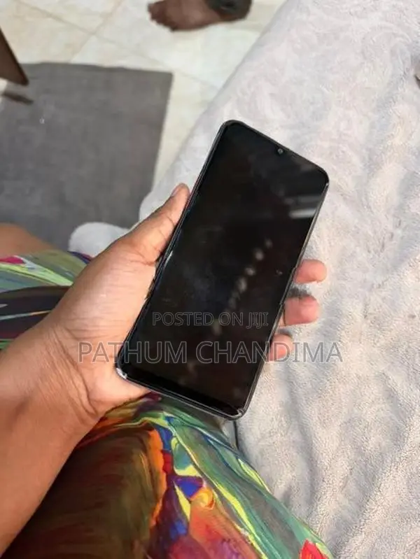 Samsung Galaxy M20 (Used)