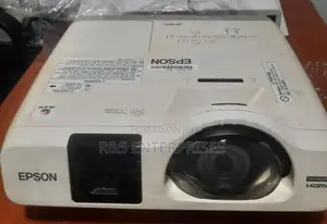 Epson EB-520 Projector