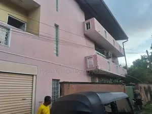 2unit House Sale In Mount Lavinia