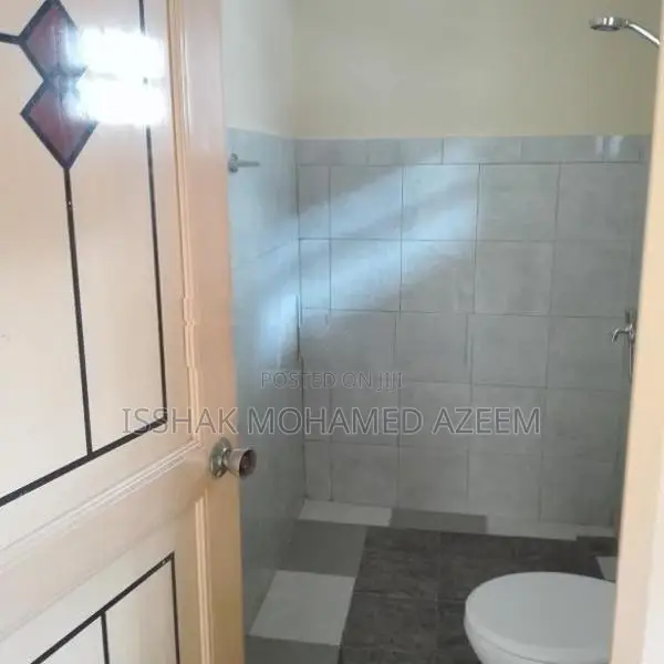 2unit House Sale In Mount Lavinia