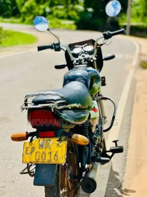 Bajaj CT100 2011