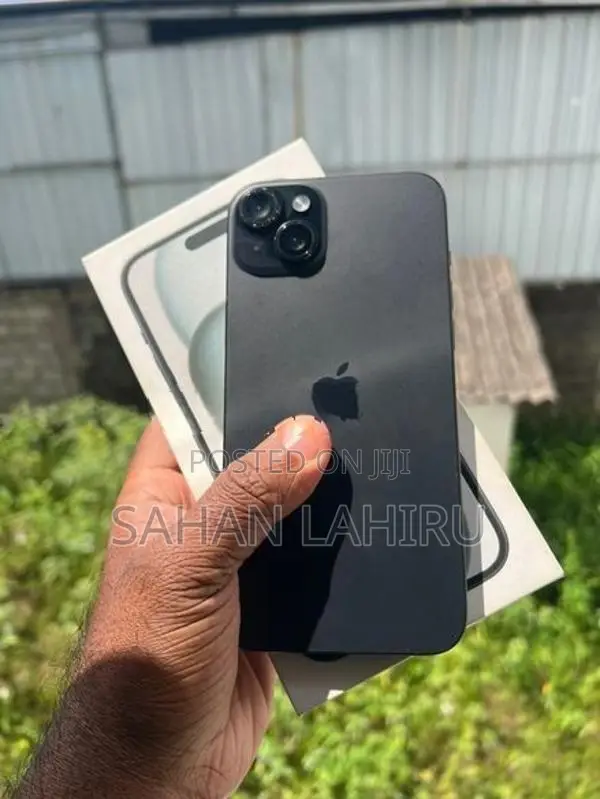Apple iPhone 15 Plus 256GB (Used)